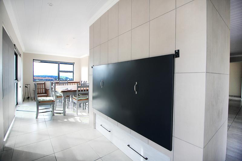 3 Bedroom Property for Sale in Menkenkop Western Cape